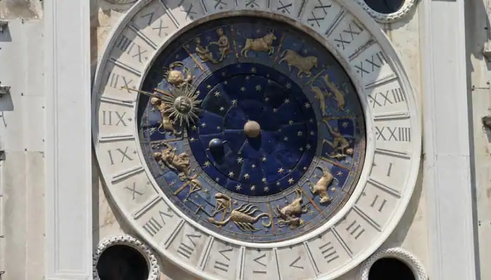 June 26 Horoscope: ಈ ನಾಲ್ಕು ರಾಶಿಗಳ ಪಾಲಿಗೆ ವರದಾನ ಸಾಬೀತಾಗಲಿದೆ ಜೂನ್ 26 title=
