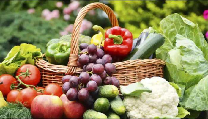 Today Vegetable Price: ಇಂದಿನ ಈರುಳ್ಳಿ, ಟೊಮೆಟೋ ಬೆಲೆ ಹೀಗಿದೆ ನೋಡಿ.. title=