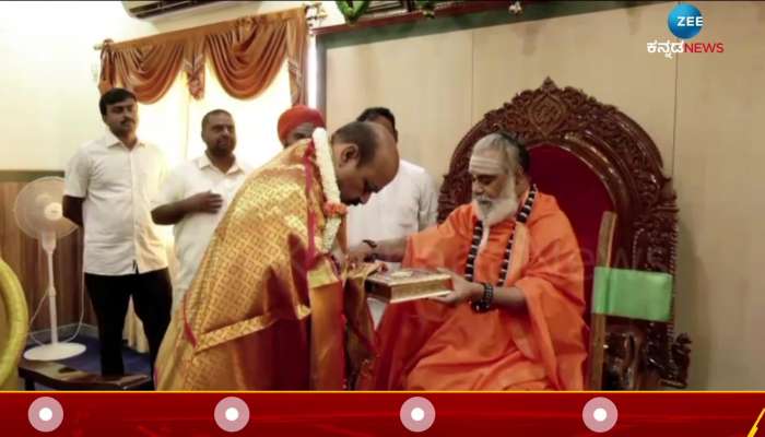 chief minister basavaraj bommai visited to rambhapuri temple