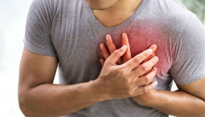 Heart Attack Symptoms: ಬೆಳಿಗ್ಗೆ ಎದ್ದೇಳುವಾಗ ಕಂಡು ಬರುವ ಈ ಮೂಕ ಹೃದಯಾಘಾತದ ಸಂಕೇತಗಳ ಬಗ್ಗೆ ನಿಮಗೂ ತಿಳಿದಿರಲಿ  title=