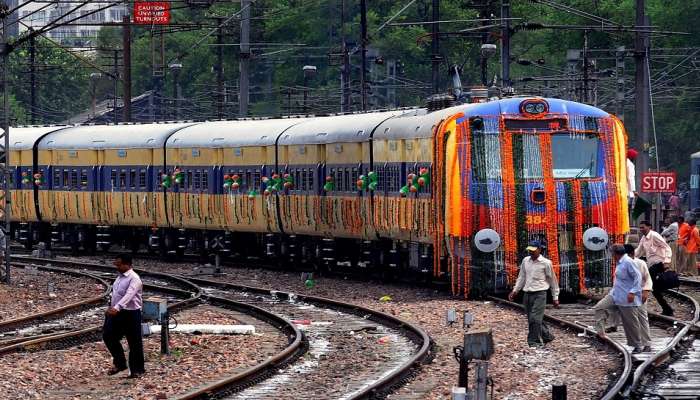 Indian Railways: ದೀಪಾವಳಿಗೆ ರೈಲ್ವೆಯಿಂದ 3 ಸ್ಪೆಷಲ್ ಟ್ರೈನ್: ಮಾರ್ಗ-ಸಮಯದ ಬಗ್ಗೆ ಇಲ್ಲಿದೆ ಮಾಹಿತಿ