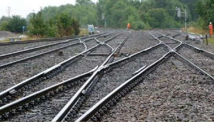 Indian Railway: ಒಂದು ಕಿಲೋಮೀಟರ್ ಉದ್ದದ ರೈಲ್ವೇ ಟ್ರ್ಯಾಕ್ ಹಾಕಲು ಎಷ್ಟು ಕೋಟಿ ಖರ್ಚಾಗುತ್ತೆ ಗೊತ್ತಾ?