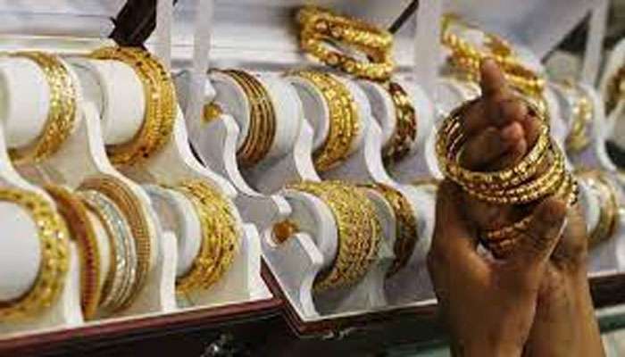 Gold Price Today : ಮತ್ತೆ ಇಳಿಕೆ ಕಂಡ ಚಿನ್ನ ಬೆಳ್ಳಿ ದರ  title=