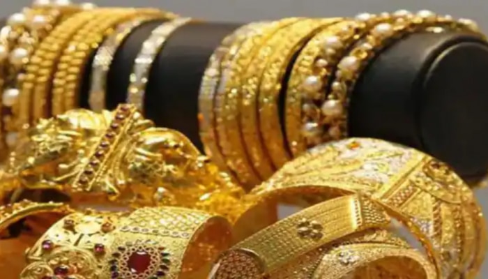 Gold Price Today : ಅಗ್ಗವಾಯಿತು ಚಿನ್ನ, ದುಬಾರಿಯಾಯಿತು ಬೆಳ್ಳಿ 