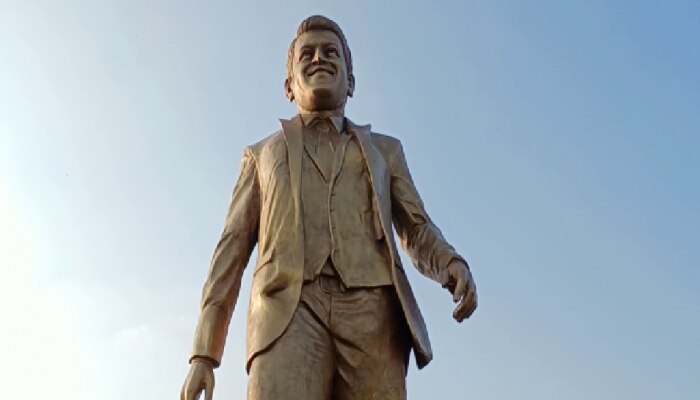 Puneeth statue: ಬಳ್ಳಾರಿಯಲ್ಲಿ 23 ಅಡಿ ಎತ್ತರದ ಪುನೀತ್ ರಾಜಕುಮಾರ್ ಪುತ್ಥಳಿ ಅನಾವರಣ