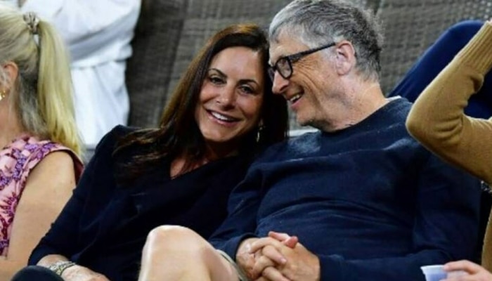 Bill Gates In Love: 67 ನೇ ವಯಸ್ಸಿನಲ್ಲಿ ತನಗಿಂತ ಕಿರಿಯ ಮಹಿಳೆಯ ಜೊತೆಗೆ ಬಿಲ್ ಗೇಟ್ಸ್ ಡೇಟಿಂಗ್! title=