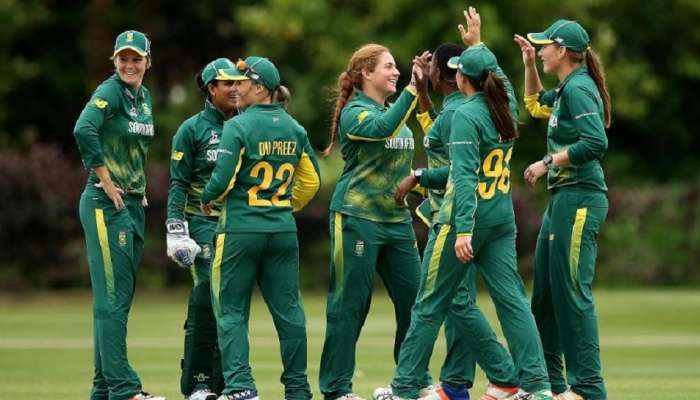 Women's T20 World Cup: ಮೊದಲ ಬಾರಿ ಫೈನಲ್’ಗೆ ಪ್ರವೇಶಿಸುವ ಮೂಲಕ ಇತಿಹಾಸ ಬರೆದ ದ.ಆಫ್ರಿಕಾ ವನಿತೆಯರು title=