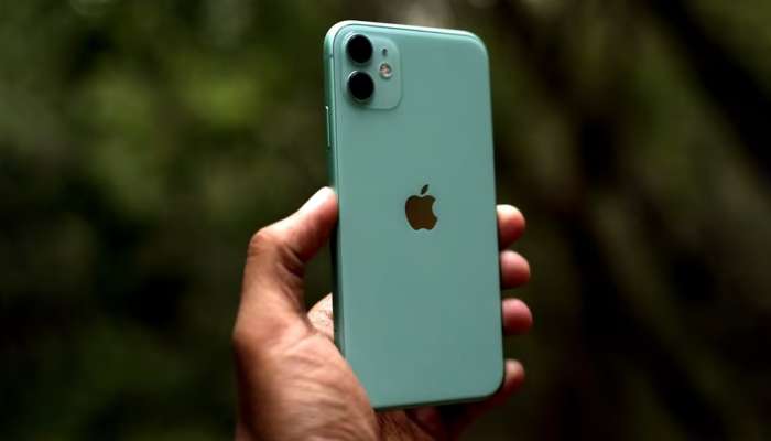 Apple IPhone 11 Sale : ಅಗ್ಗದ ದರದಲ್ಲಿ ದುಬಾರಿ ಫೋನ್ ! ಕೇವಲ 13 ಸಾವಿರ ರೂಪಾಯಿಗೆ ಖರೀದಿಸಿ  iPhone