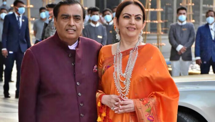 Nita Ambani: 5 ಲಕ್ಷದ ಹ್ಯಾಂಡ್‌ಬ್ಯಾಗ್‌, 100 ಕೋಟಿಯ ನೆಕ್ಲೇಸ್, ಕೋಟ್ಯಂತರ ಮೌಲ್ಯದ ಕಾರು.. ಇದು ನೀತಾ ಅಂಬಾನಿಯ ಐಷಾರಾಮಿ ಜೀವನ  