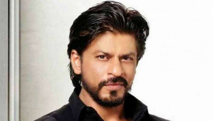 Shah Rukh Khan: ದಿನಕ್ಕೆ 100 ಸಿಗರೇಟ್​ ಸೇದುತ್ತೇನೆ ಎಂದ ಶಾರುಖ್ ಖಾನ್, ಆತಂಕದಲ್ಲಿ ಫ್ಯಾನ್ಸ್‌!!