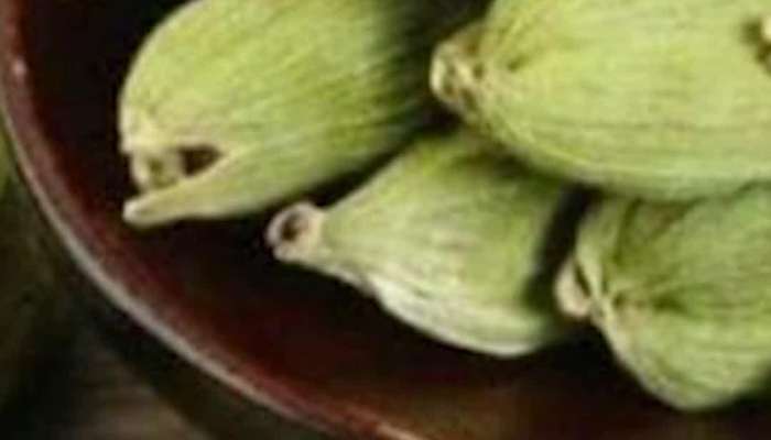 Do you eat cardamom after dinner..! Know this without fail