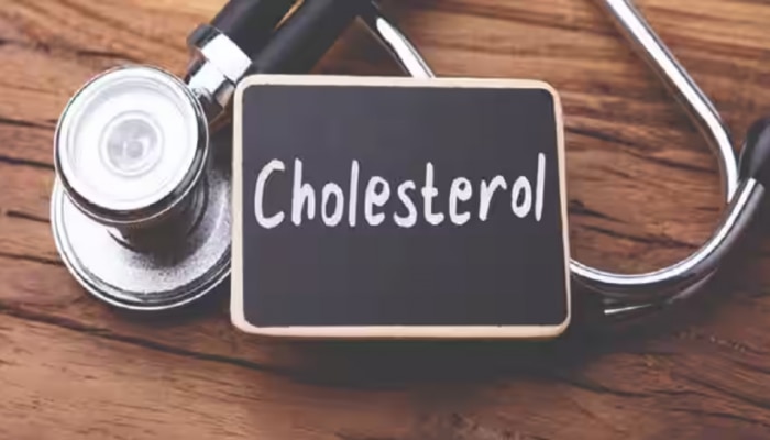 High Cholesterol: 9 ದಿನ ಈ 4 ಜ್ಯೂಸ್ ಕುಡಿದರೆ ಕೊಲೆಸ್ಟ್ರಾಲ್ ಕಡಿಮೆಯಾಗುತ್ತೆ  title=