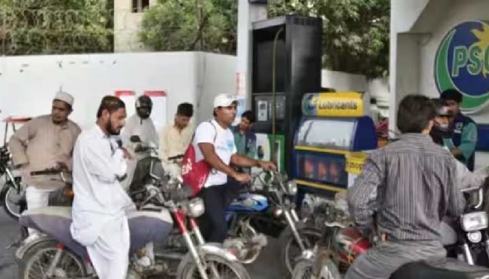 Petrol Price In Pakistan: ಪಾಕಿಸ್ತಾನದಲ್ಲಿ 1 ಲೀಟರ್ ಪೆಟ್ರೋಲ್ 290 ರೂಪಾಯಿ! 