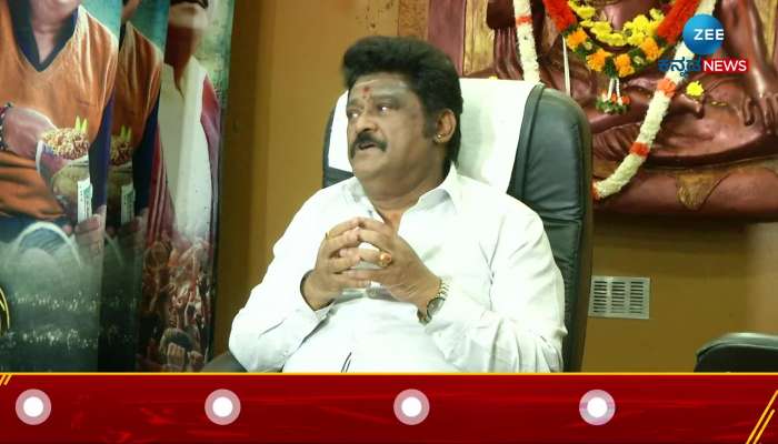 What does Jaggesh watch on social media?