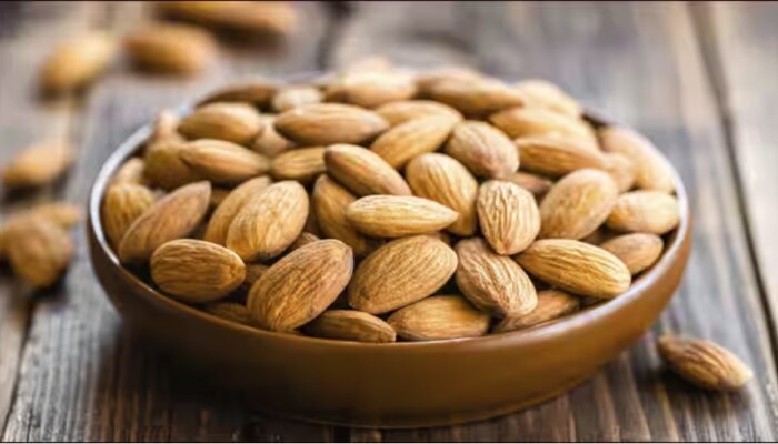 Almonds Side Effects: ಅತಿಯಾಗಿ ಬಾದಾಮಿ ಸೇವಿಸಿದ್ರೆ ಏನಾಗುತ್ತೆ ಗೊತ್ತಾ?  