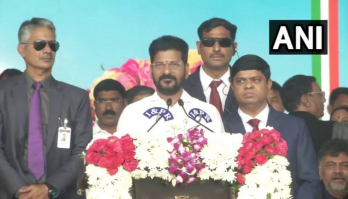 Telangana New CM: ತೆಲಂಗಾಣದ ನೂತನ ಮುಖ್ಯಮಂತ್ರಿಯಾಗಿ ರೇವಂತ್ ರೆಡ್ಡಿ ಪ್ರಮಾಣವಚನ