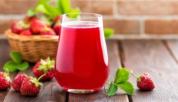 Strawberry juice: ಸ್ಟ್ರಾಬೆರಿ ಹಣ್ಣನ್ನು ಜ್ಯೂಸ್ ಮಾಡಿ ಕುಡಿದರೆ ಏನಾಗುತ್ತೆ ಗೊತ್ತಾ? 