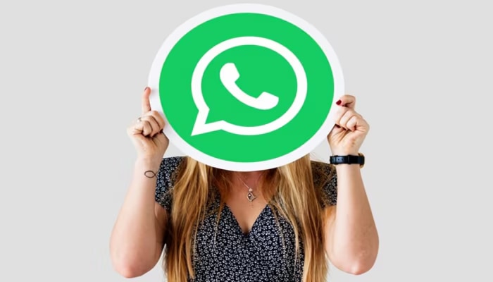 WhatsApp New Feature: ಶೀಘ್ರದಲ್ಲೇ ಸ್ಟೇಟಸ್ ನಲ್ಲಿ ನೀವು ಈ ಕೆಲಸ ಮಾಡಬಹುದು! ಸಿಗಲಿದೆ ಜಬರ್ದಸ್ತ್ ವೈಶಿಷ್ಟ್ಯ! title=