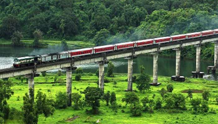 Konkan Railway Recruitment 2024:ಕೊಂಕಣ ರೈಲ್ವೆಯಲ್ಲಿ ಖಾಲಿ ಹುದ್ದೆಗಳಿಗೆ ಅರ್ಜಿ ಆಹ್ವಾನ : ಕರ್ನಾಟಕದ ಅಭ್ಯರ್ಥಿಗಳಿಗೆ ಮೊದಲ ಆದ್ಯತೆ   title=