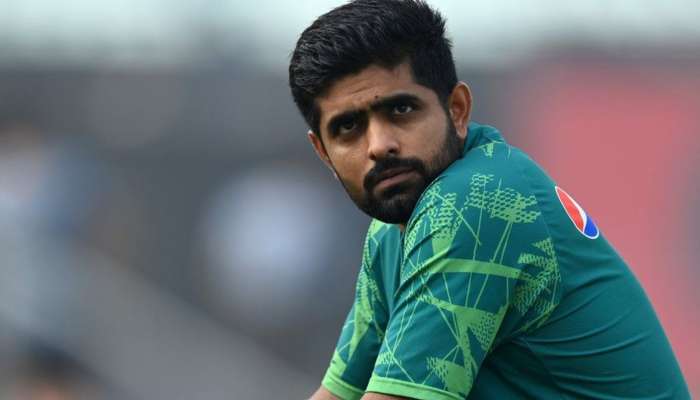 Babar Azam:‌ ಸತತ ಸೋಲಿನಿಂದ ಕಂಗೆಟ್ಟು ನಿವೃತ್ತಿ ಘೋಷಿಸಿದ್ರಾ ಬಾಬರ್ ಅಜಮ್!? ಟ್ವೀಟ್‌ ವೈರಲ್!!  title=