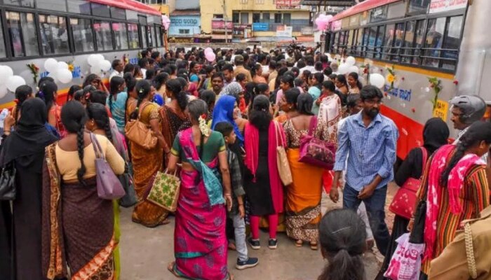 ಮಹಿಳೆಯರಿಗೆ ಬಿಗ್ ಶಾಕ್: ಇನ್ಮೇಲೆ ದುಡ್ಡು ಕೊಟ್ಟು ಟಿಕೆಟ್ ಖರೀದಿಸಬೇಕು!?  title=