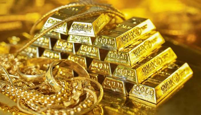 Gold Rate Today: ಚಿನ್ನದ ಬೆಲೆಯಲ್ಲಿ 12,000 ರೂಪಾಯಿ ಕುಸಿತ.. ಇಂದು 10 ಗ್ರಾಂ ಬಂಗಾರದ ಬೆಲೆ ಎಷ್ಟಾಗಿದೆ ನೋಡಿ! 