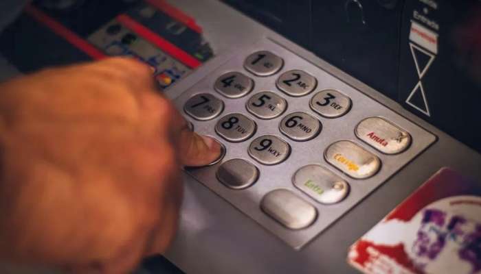 ATM PF Withdrawal: ಎಟಿಎಂನಿಂದ ಯಾರು ಮತ್ತು ಹೇಗೆ ಪಿಎಫ್ ಹಣ ಪಡೆಯಲು ಸಾಧ್ಯವಾಗುತ್ತದೆ.. ಸಂಪೂರ್ಣ ಮಾಹಿತಿ ಇಲ್ಲಿದೆ title=