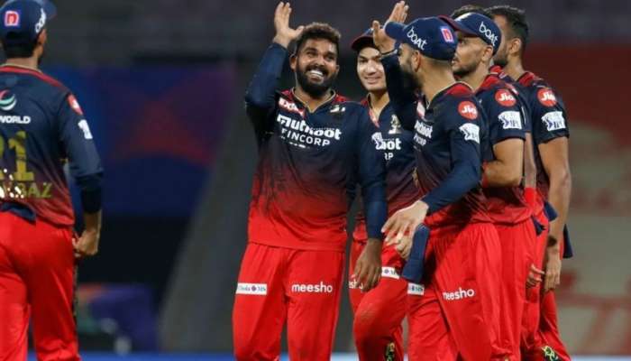 ಮಾಜಿ RCB ಬೌಲರ್ ನಿಂದ ವಿಶ್ವ ದಾಖಲೆ!  T20ಯಲ್ಲಿ ಅತಿ ವೇಗದ 300 ವಿಕೆಟ್? title=