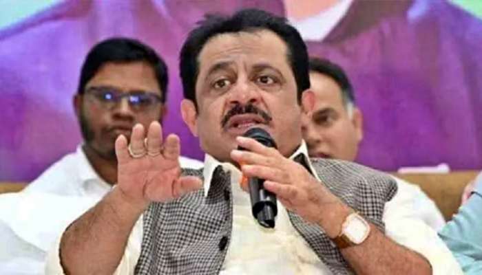 ಎಂಟು ಲಕ್ಷ ವಿದ್ಯಾರ್ಥಿಗಳಿಗೆ ವಿದ್ಯಾರ್ಥಿ ವೇತನ : ಸಚಿವ ಜಮೀರ್ ಅಹಮದ್ ಖಾನ್  title=