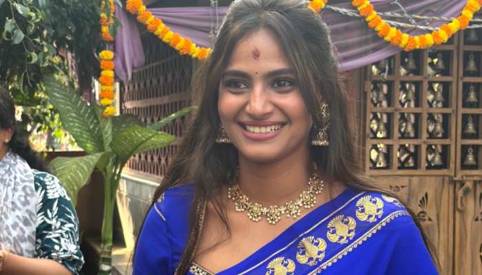 BBK12: ಗಿಲ್ಲಿ ಜತೆ ಸಖತ್‌ ಆಗಿ ಕಿತ್ತಾಡಿದ್ದ ರಾಶಿಕಾ.. ಹಬ್ಬದ ದಿನದಂದೇ ಪ್ರತಿಷ್ಠಿತ ಪುಣ್ಯಕ್ಷೇತ್ರಕ್ಕೆ ಭೇಟಿ ಕೊಟ್ಟಿರುವ ಬಿಗ್‌ ಬಾಸ್‌ ಸ್ಪರ್ಧಿ! 